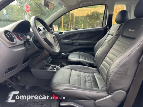 SAVEIRO - 1.6 CROSS CE 8V 2P MANUAL