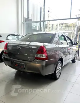 ETIOS 1.5 XLS Sedan 16V