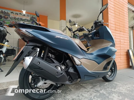 PCX 160 DLX ABS