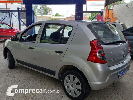 Sandero 1.6 EXPRESSION 8V FLEX 4P MANUAL