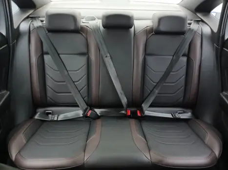 VIRTUS 1.0 200 TSI HIGHLINE AUTOMÁTICO