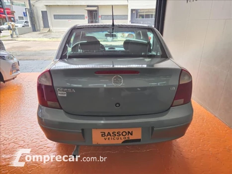 CORSA 1.8 MPFI Sedan 8V