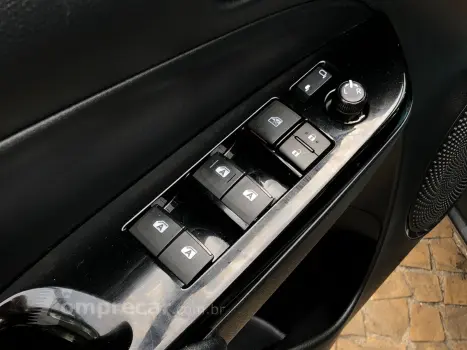 Yaris 1.5 16V Flex Sedan Xls Connect Multidrive