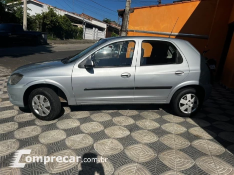 CELTA 1.0 MPFI LT 8V