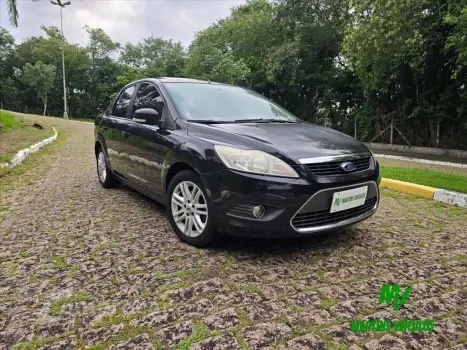 FOCUS 2.0 GHIA SEDAN 16V FLEX 4P AUTOMÁTICO