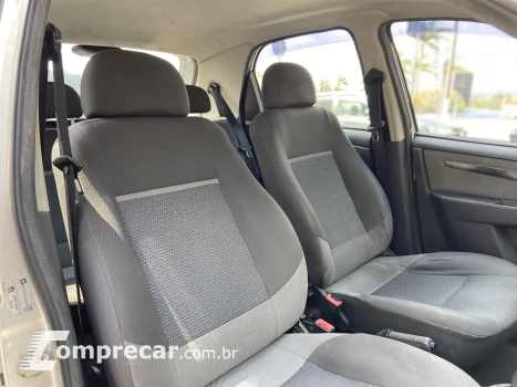 CELTA 1.0 MPFI LT 8V