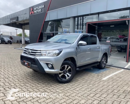 Toyota HILUX 2.8 SR 4X4 CD 16V 4 portas