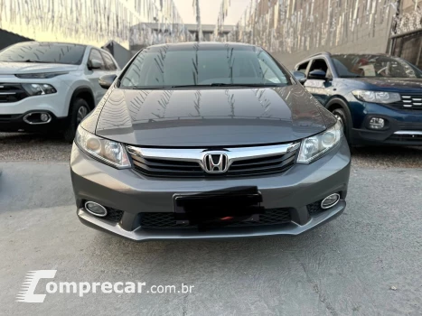 Honda CIVIC 1.8 EXS 16V 4 portas