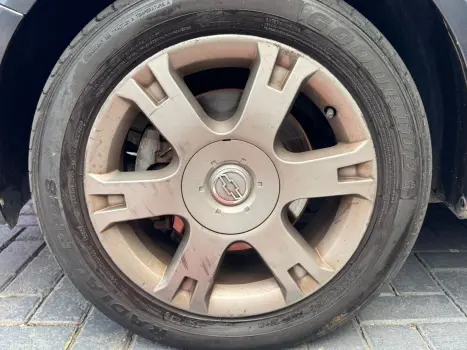 VECTRA 2.0 MPFI Elegance 8V