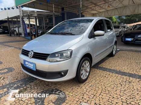 Volkswagen FOX 1.6 MI Prime 8V 4 portas