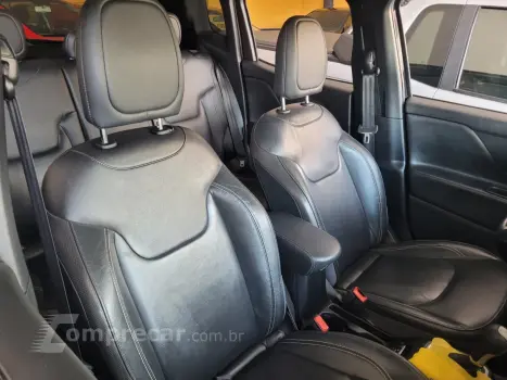 Renegade Longitude 1.8 4x2 Flex 16V Aut.