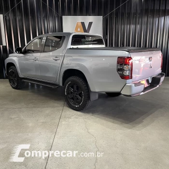 L200 TRITON 2.4 16V Turbo Sport GLS CD 4X4