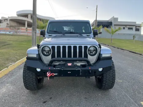 WRANGLER 2.0 TURBO GASOLINA SAHARA 4P 4X4 AT8