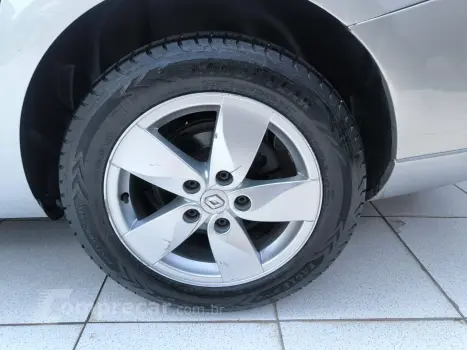 FLUENCE 2.0 Dynamique 16V