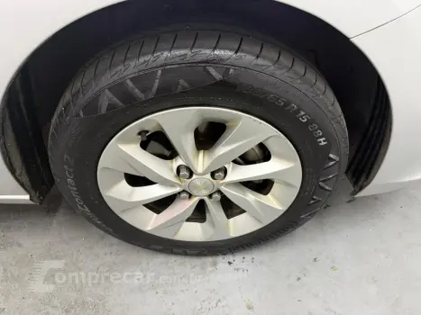 ONIX SEDAN Plus LT 1.0 12V TB Flex Mec.