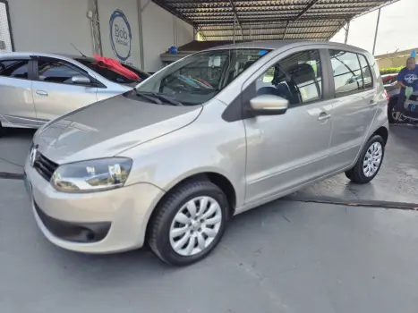 Volkswagen Fox 1.0 Mi Total Flex 8V 5p 4 portas