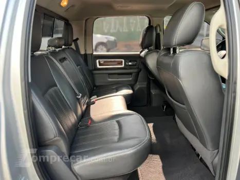 2500 6.7 I6 Turbo Laramie CD 4X4