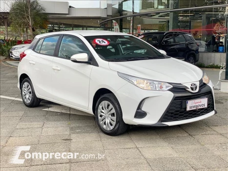 Toyota YARIS 1.5 16V FLEX XL MULTIDRIVE 4 portas