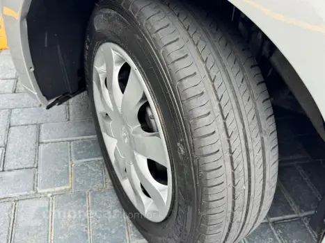 LOGAN 1.0 12V SCE Life