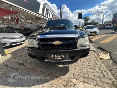 S10 2.4 MPFI Executive 4X2 CD 8V