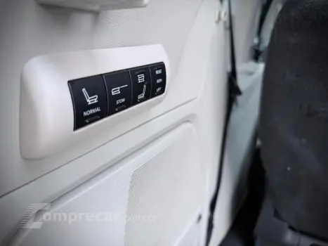 TOWN & COUNTRY 3.6 Limited V6 24V