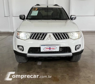 Mitsubishi Pajero DAKAR/HPE 3.5 4x4 Flex 5p Aut. 4 portas