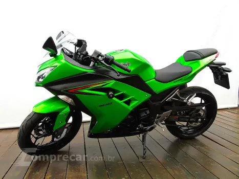 KAWASAKI NINJA 300