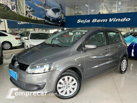 Volkswagen FOX 1.6 MI 8V FLEX 4P MANUAL 4 portas