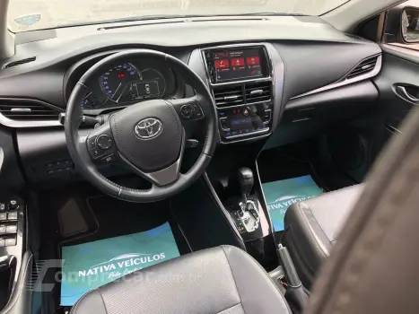 Yaris 1.5 16V Flex Sedan Xls Connect Multidrive