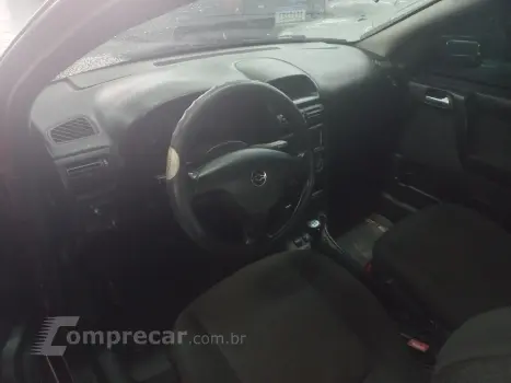 ASTRA 2.0 MPFI Advantage 8V