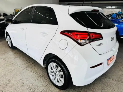 HB20 1.6 COMFORT PLUS 16V FLEX 4P MANUAL