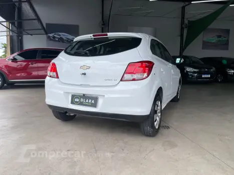 ONIX HATCH LT 1.0 8V FlexPower 5p Mec.