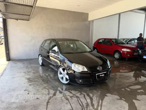 Volkswagen POLO 1.6 MI 8V 4 portas