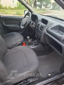 CLIO 1.0 Authentique 16V