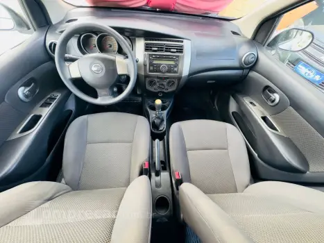 Grand Livina 1.8 16V 4P FLEX S