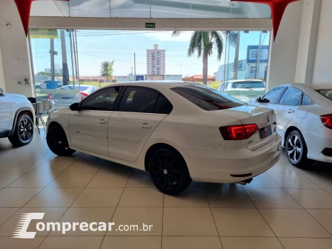 Jetta 2.0 4P TSI HIGHLINE 211 CV AUTOMÁTICO