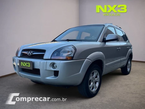 Hyundai TUCSON 2.0 MPFI GLS 16V 143CV 2WD GASOLINA 4P AUTOMÁTICO 4 portas