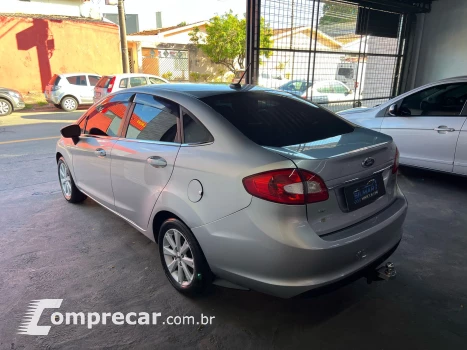 FIESTA 1.6 SE Sedan 16V