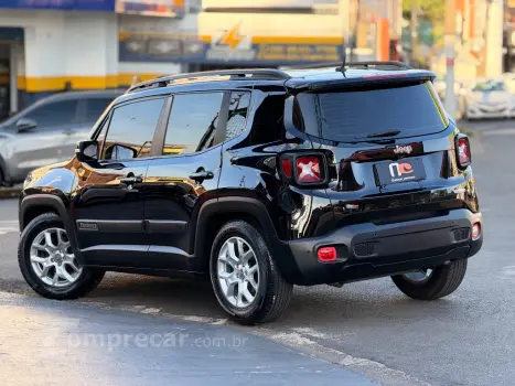 Renegade Longitude 1.8 4x2 Flex 16V Aut.