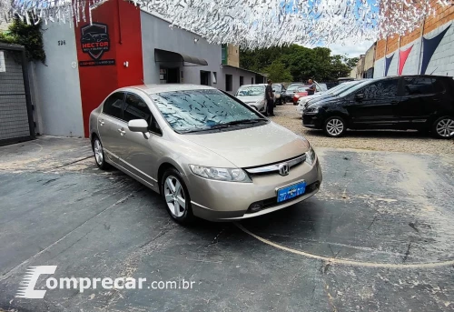 Honda CIVIC 1.8 LXS 16V 4 portas