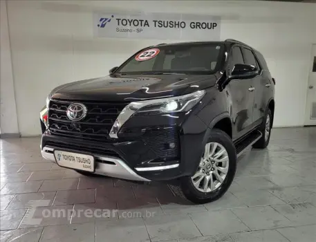Toyota HILUX SW4 2.8 D-4d Turbo SRX 7L 4X4 4 portas