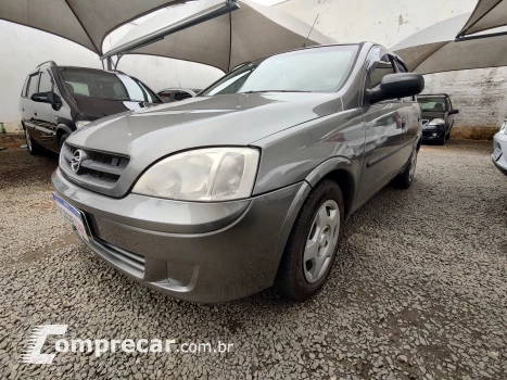 CHEVROLET CORSA 1.8 MPFI Maxx Sedan 8V 4 portas