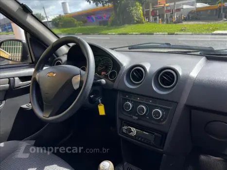 CELTA 1.0 MPFI LT 8V