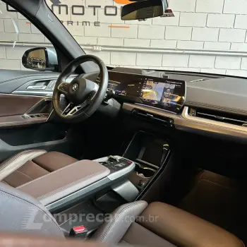 X1 2.0 16V Sdrive18i