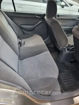 Civic Sedan LX 1.7 16V 115cv Mec. 4p