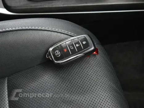 HILUX SW4 - 2.8 D-4D TURBO SRX 4X4 AUTOMÁTICO