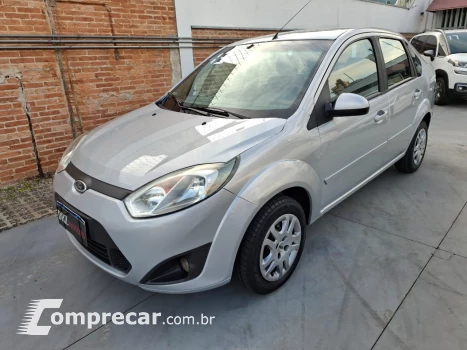 FORD FIESTA 1.6 Rocam Sedan 8V 4 portas