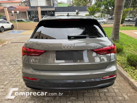 Q3 1.4 TFSI Black Edition S Tronic