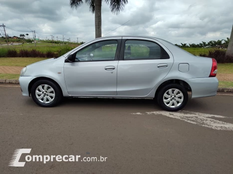 ETIOS 1.5 X Sedan 16V