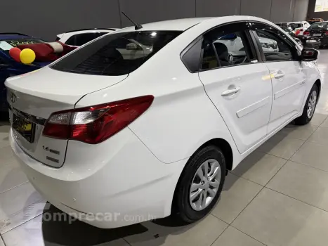 HB20S 1.6 COMFORT PLUS 16V FLEX 4P AUTOMÁTICO